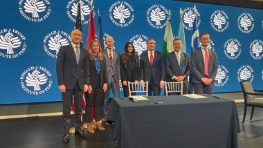 Shell e METLEN, intesa strategica sul GNL